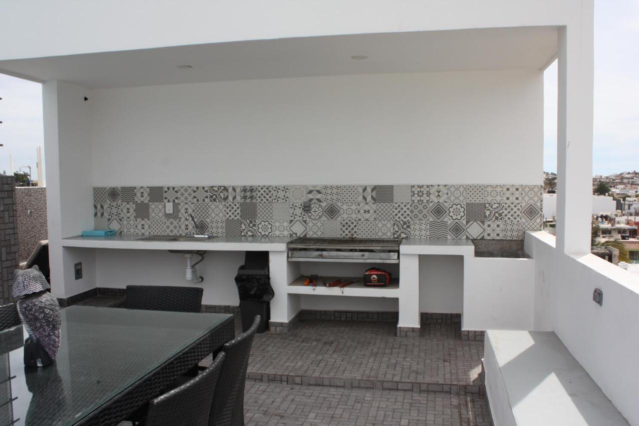 2Br/2Ba Condo 1 Block To Ocean! - Unit #5 马萨特兰 外观 照片